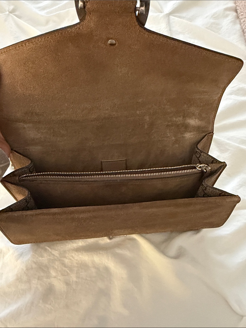 Gucci Beige Brown GG Supreme Dionysus Shoulder Bag - Picture 8 of 13